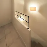Casa vacanze 2 Bedroom Awesome In Stlaurent-de-la-cabr *