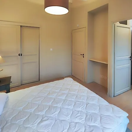 2 Bedroom Stunning Home In Stlaurent-De-La-Cabr
